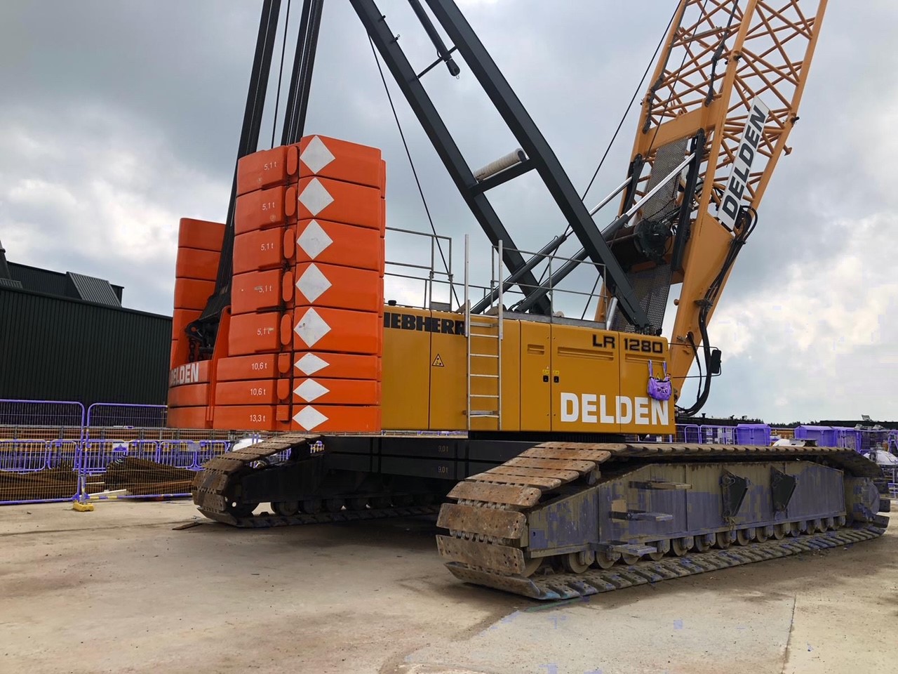 Liebherr LR1280 280t Crawler Crane for sale Delden Cranes