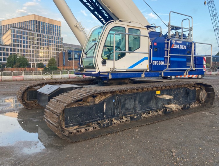 Tadano GTC600 60t telescopic crawler crane